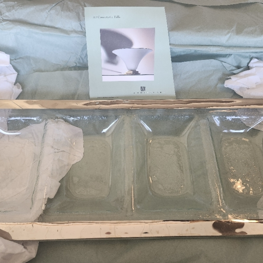 Annie Glass Elegant Clear Glass Art Organizer with Four Compartments - Picture 5 of 11